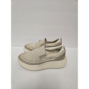 DV DOLCE VITA Fredi Cream Colored Knit Design Slip On Sneakers Womens Sz 7 Dayo